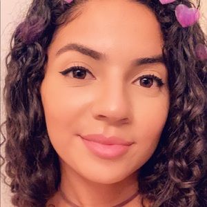 Meet your Posher, Yazmin